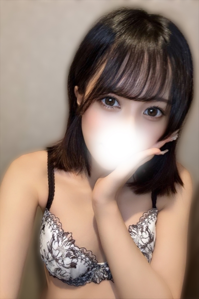 真野 ひびき